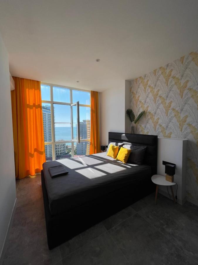 Green House Batumi Apartment Ngoại thất bức ảnh