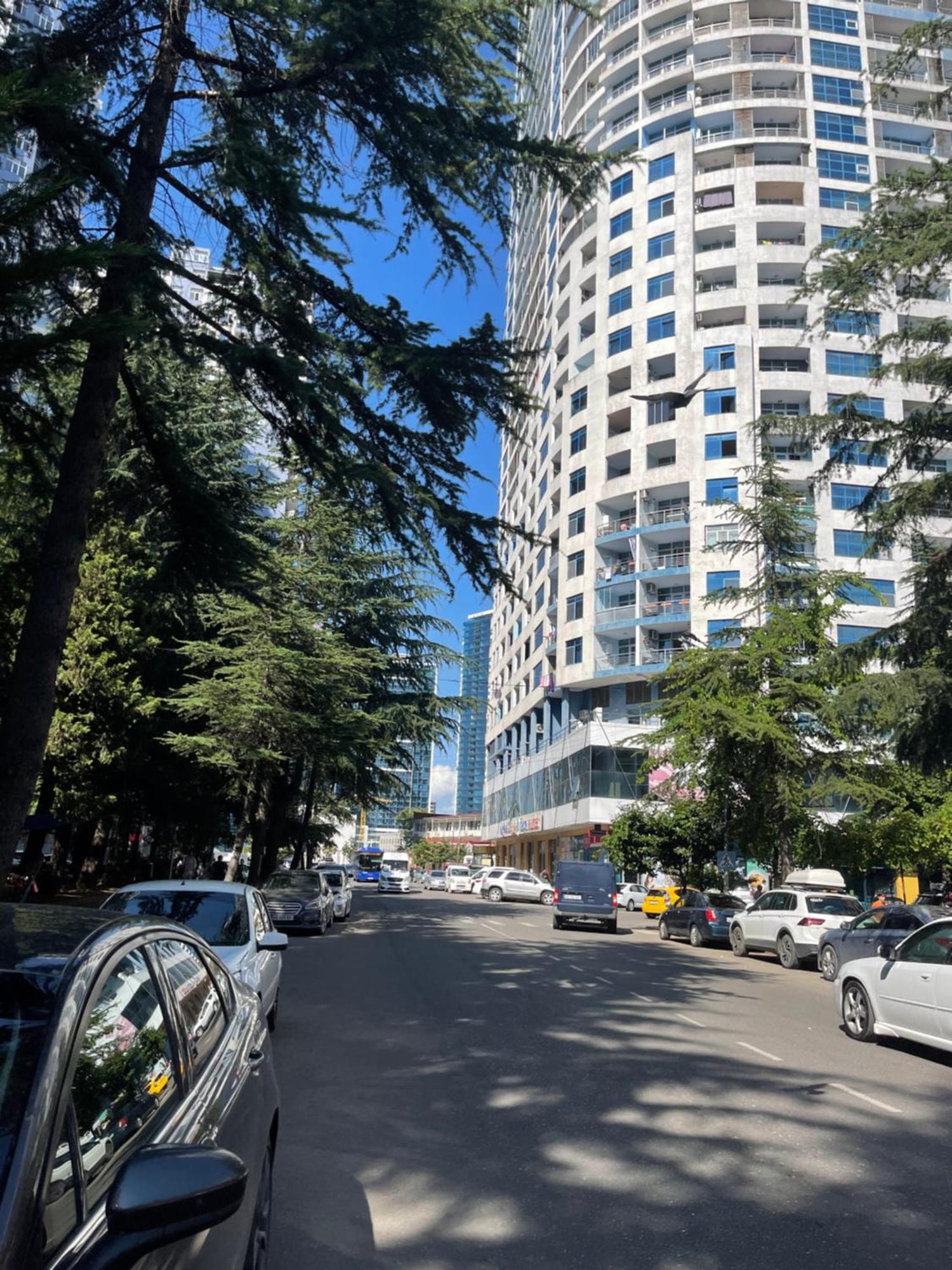Green House Batumi Apartment Ngoại thất bức ảnh