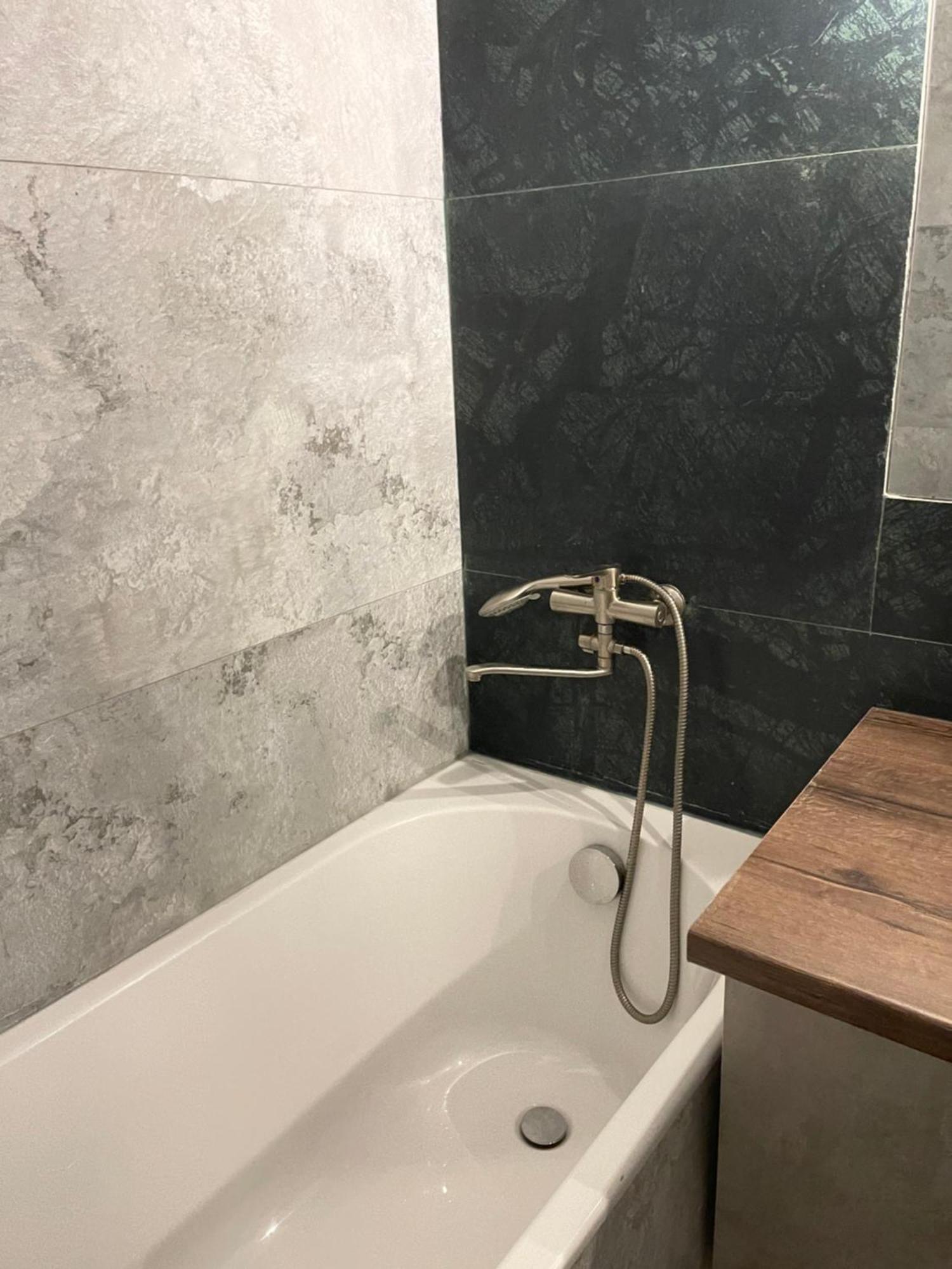 Green House Batumi Apartment Ngoại thất bức ảnh