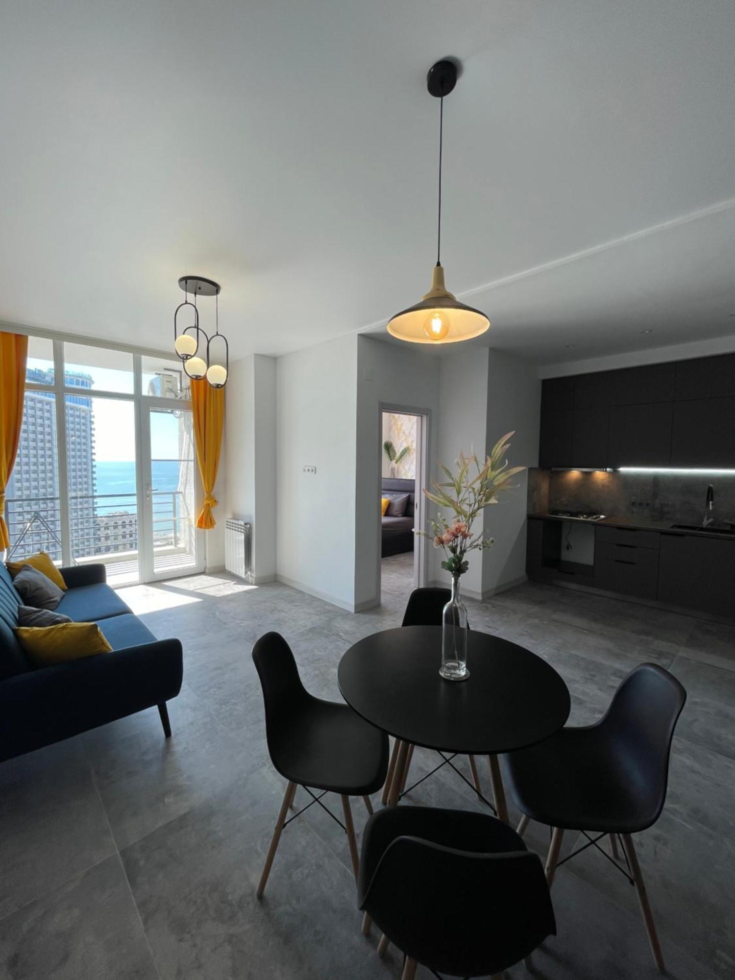 Green House Batumi Apartment Ngoại thất bức ảnh